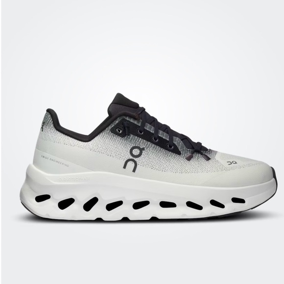 On Running Shoes - On Running OC Cloudtilt black ivory Women's 7 Sneakers NEW